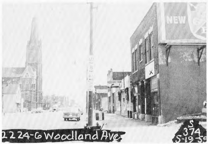 street picture of Woodland Avenue