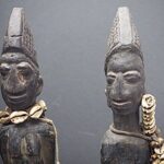 Pair of Esu figures