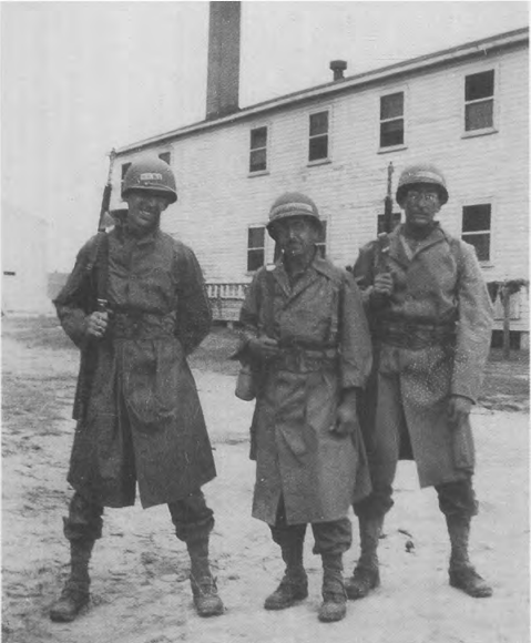 Author (center) in infantry training, Camp Gordon, Georgia, 1944