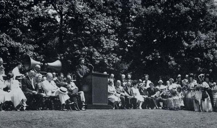 Governor Frank J. Lausche, Address Gathering at Dedication of Lincoln Bust