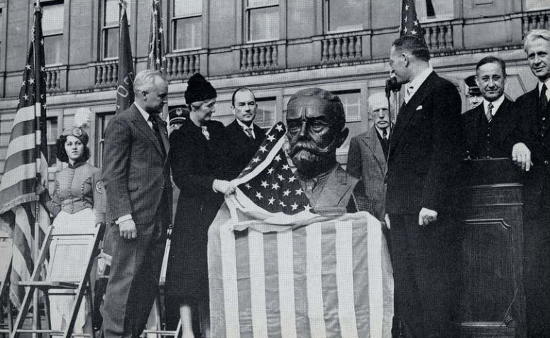 Dedication of John Hay at Exercises on the Mall. Mayor Burton, Mrs. Robert H. Bishop Clarence Hay, W.G. Mather, P.J. Haber, Harold T. Clark, Frank L. Jirouch