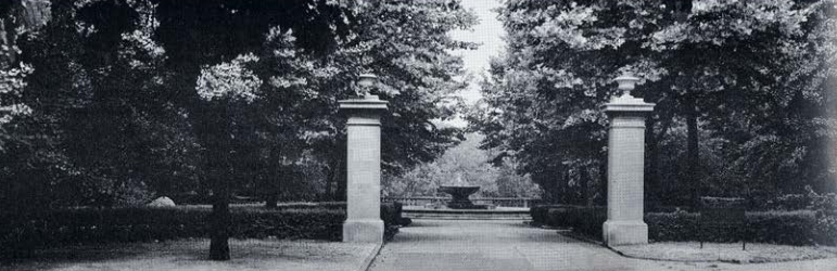 Upper Boulevard Entrance to the Italian Cultural Garden