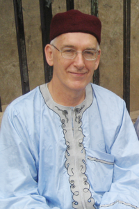 Bill Morgan, editor of this book, wearing his new baba riga, the formal attire of Hausa men.